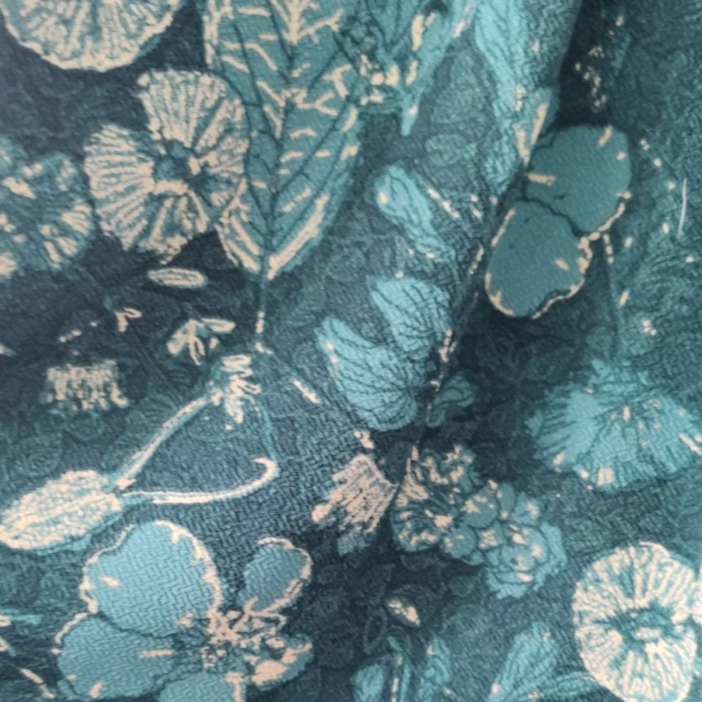 🎉LuLaRoe Teal And Green Floral A-Line Knee-length Circle Skirt